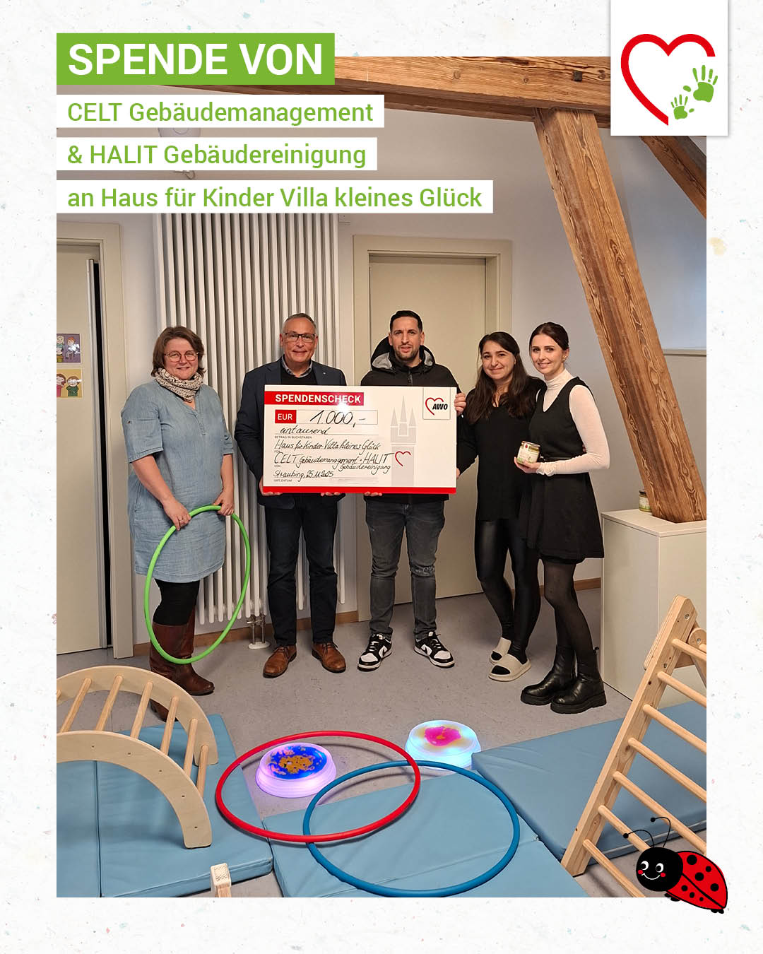 Müllbeutelt mit Handschuhe