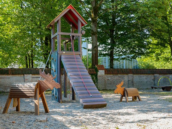 Haus für Kinder Nesterl