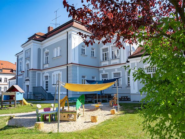 Haus für Kinder Nesterl